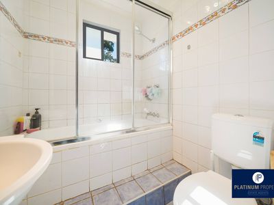 25 Brain Avenue, Lurnea