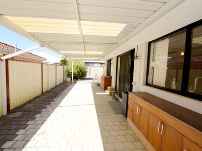 16 Glucina Road, Southern River