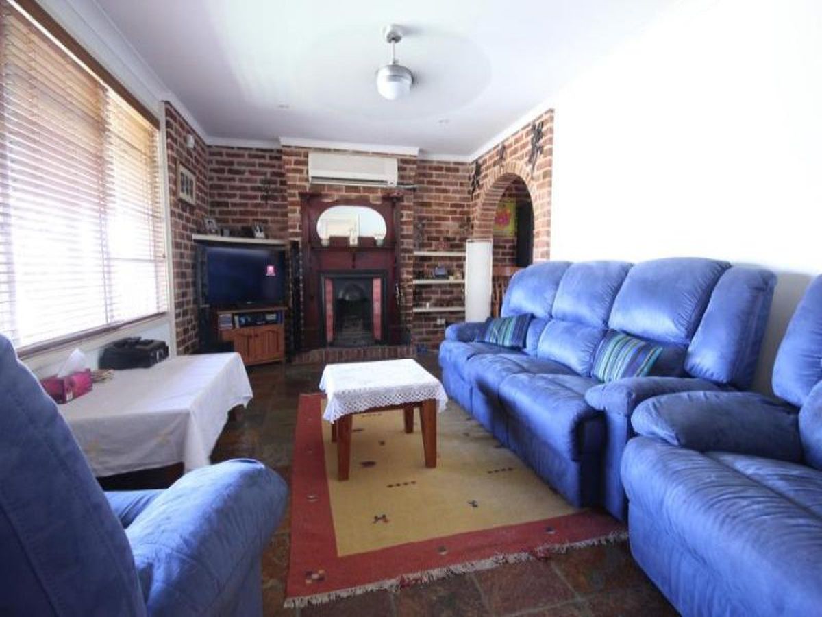 100 Tanilba Ave, Tanilba Bay, Tanilba Bay - Thumbnail 3