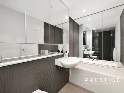 1104 / 5 Sterling Circuit, Camperdown