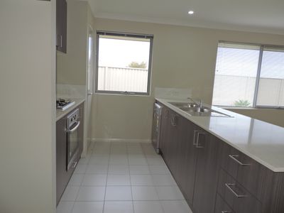 74 Bluewater Drive, Alkimos