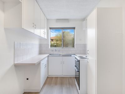 1 / 3 King Street, Crestwood