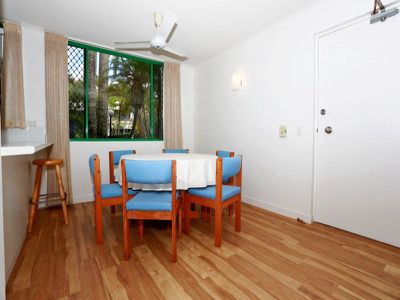2 / 7-9 Juan Street, Alexandra Headland