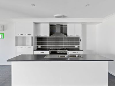 11 Kidman Cct, Thornlands