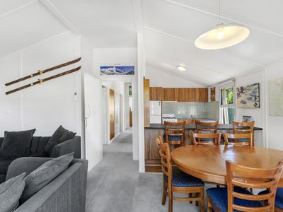 3 Freeburgh Avenue, Mount Beauty