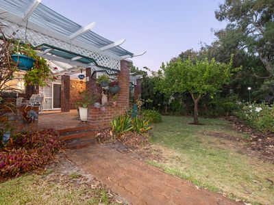 30 Regency Drive, Thornlie