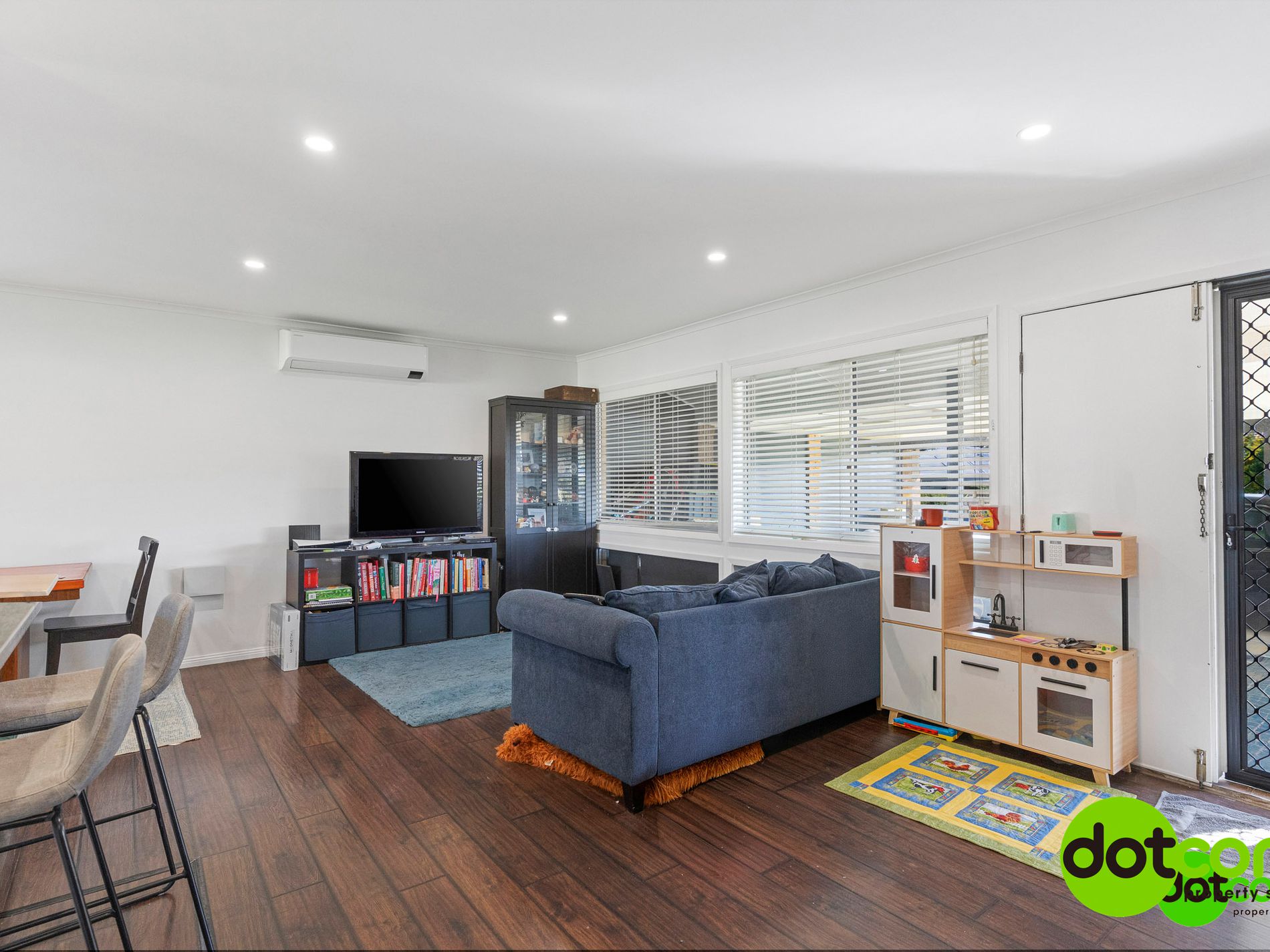 15 Crown Street, Toukley