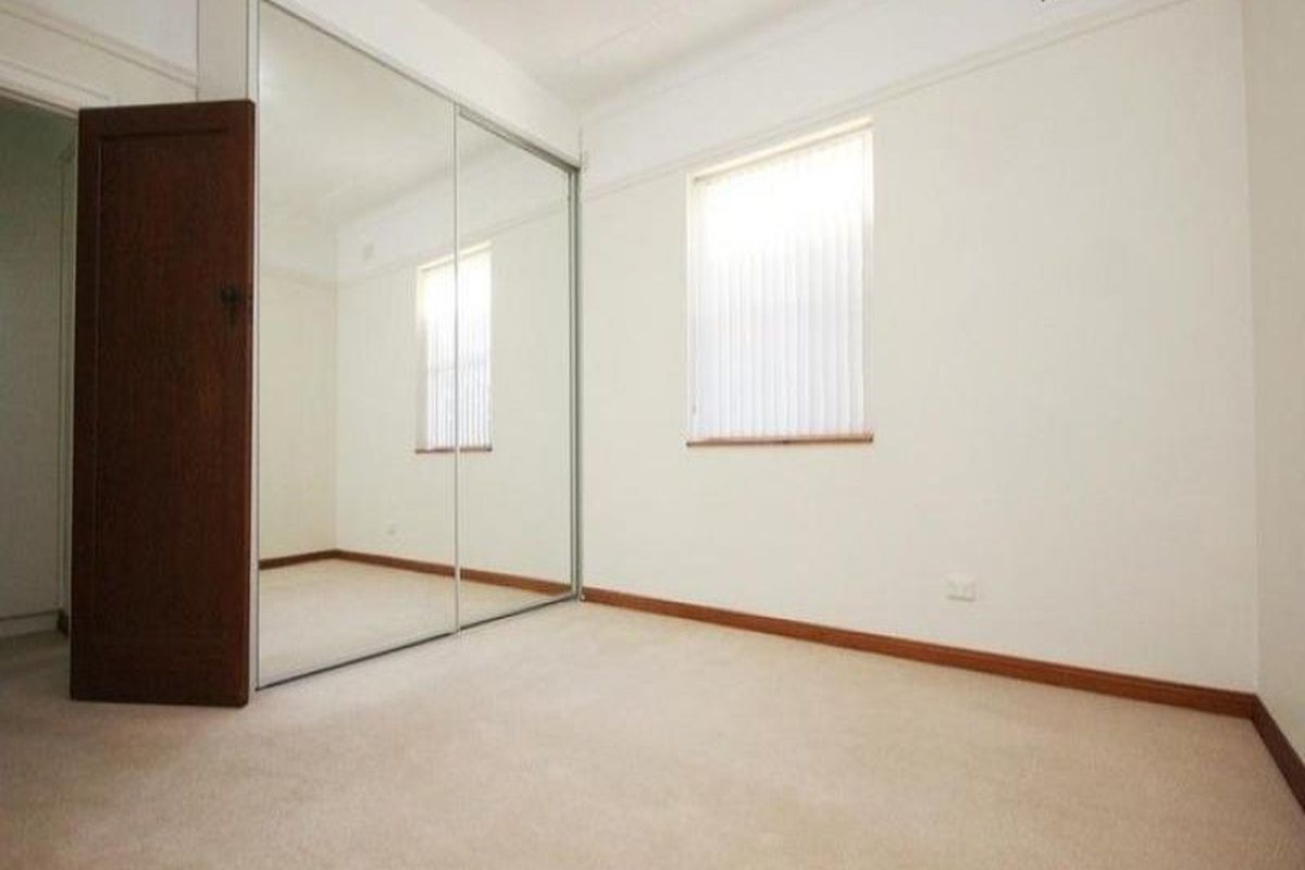 4 / 128 Majors Bay Road, Concord