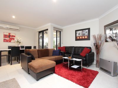 2/21 Fletching Street, Balga