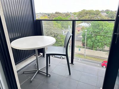 445 / 484 Elgar Road, Box Hill