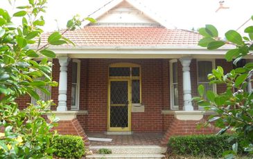 87 Anzac  Pde, Kensington