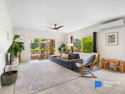 2B Warren Street, Harcourt