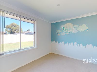 18 Catherine Drive, Dubbo