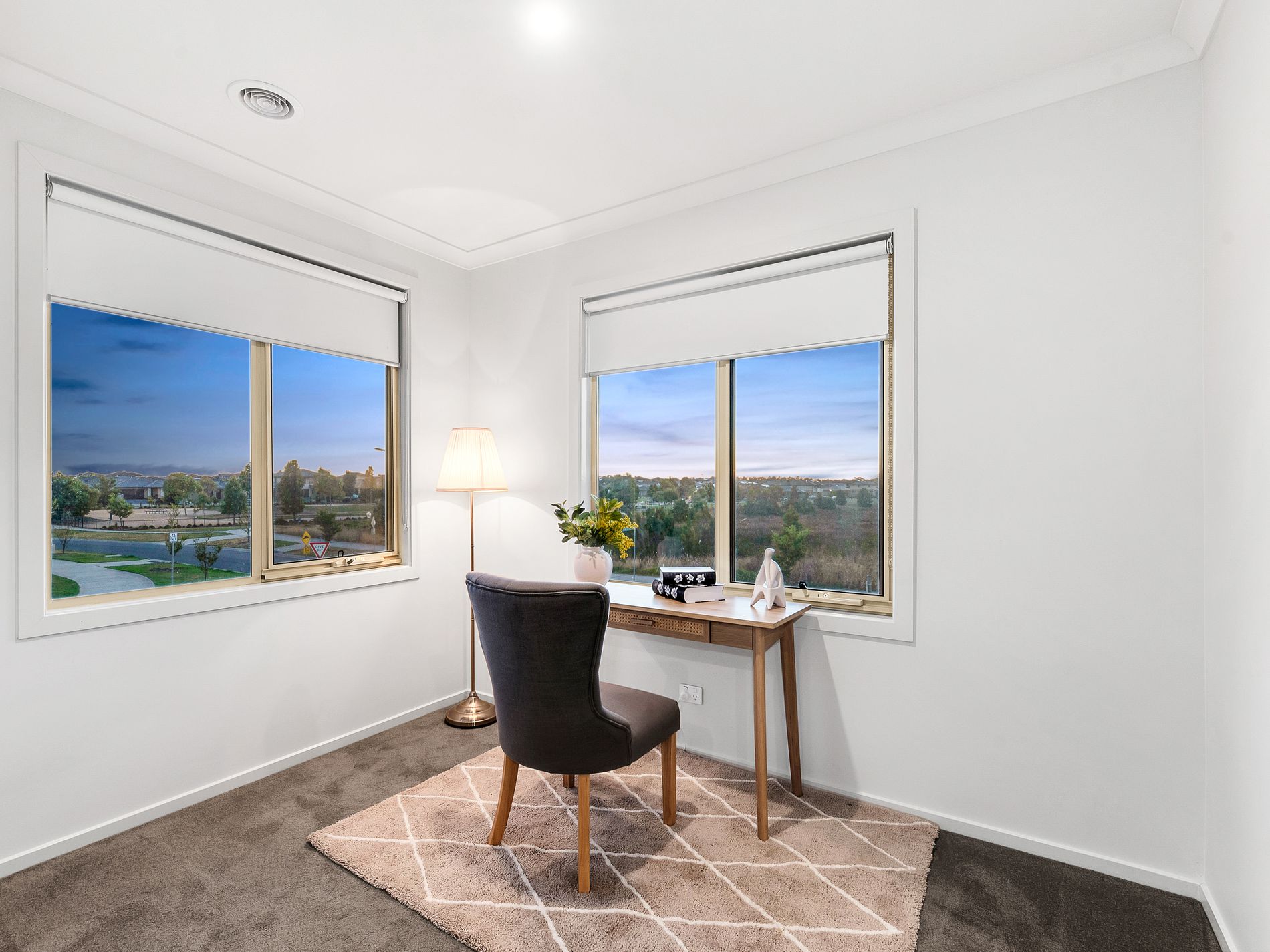 1 Growling Grass Drive, Clyde North