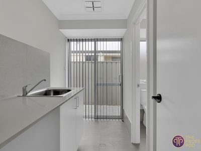 28 Hackney Loop, Byford