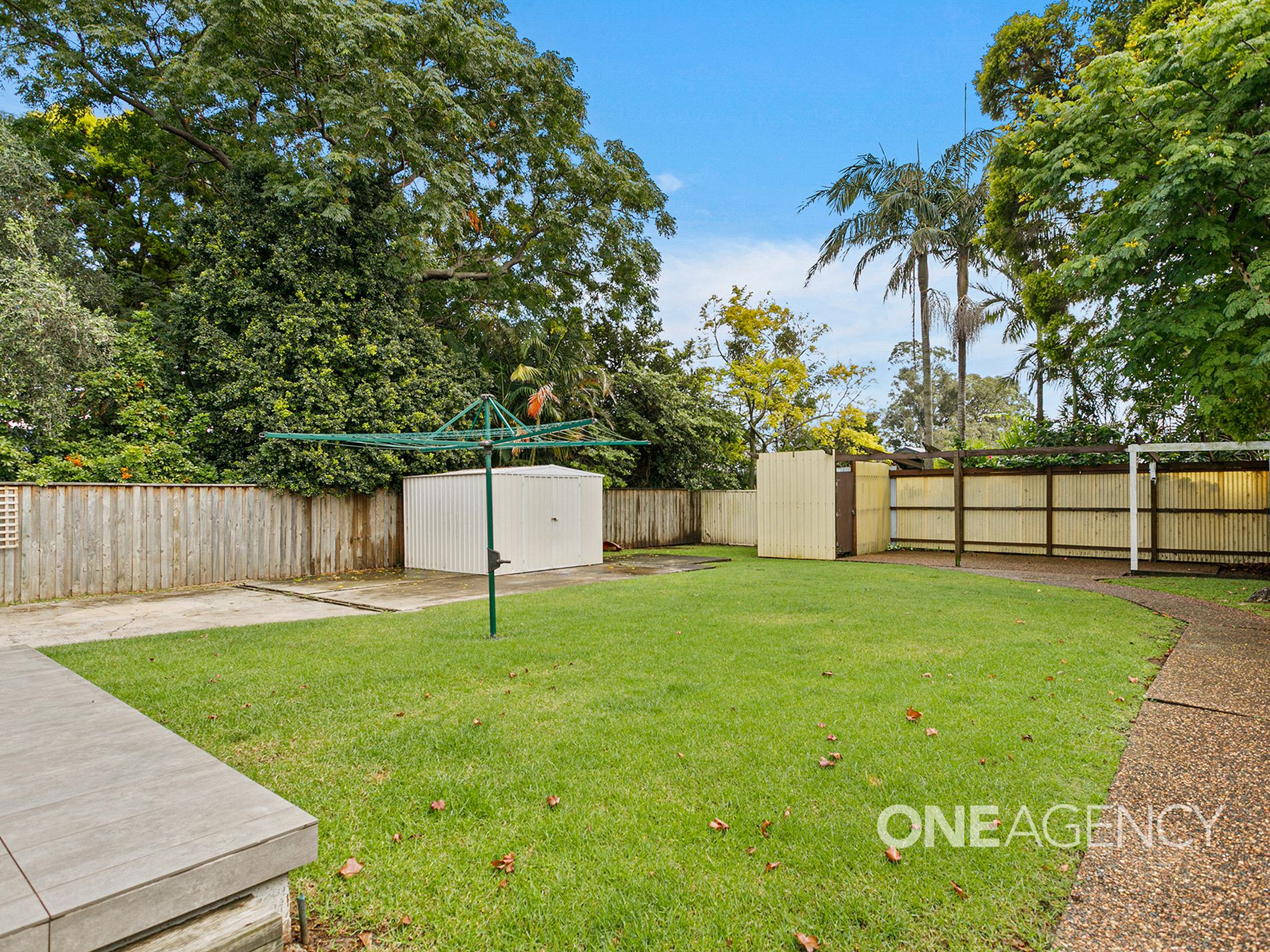 54 Barton Street, Oak Flats One Agency Elite Property Group