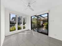 30 Mayfair Lane, Hope Island