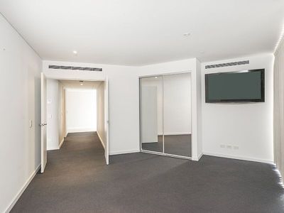 1005/96 Bow River Crescent, Burswood