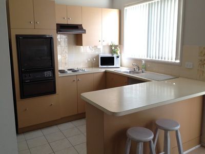 1 / 63 Parkes Street, Oak Flats
