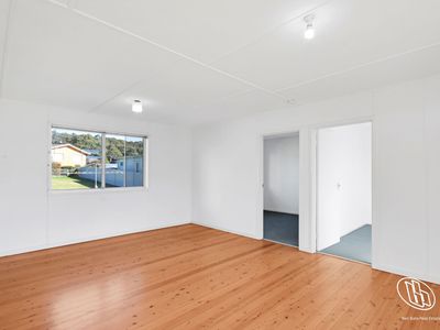 24 Myuna  Street, Dalmeny