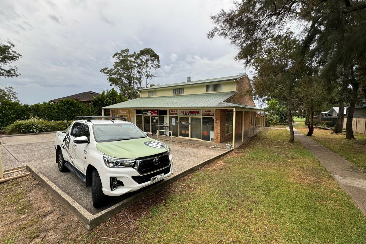 Shop 4 / 41 Hall Drive, Menai