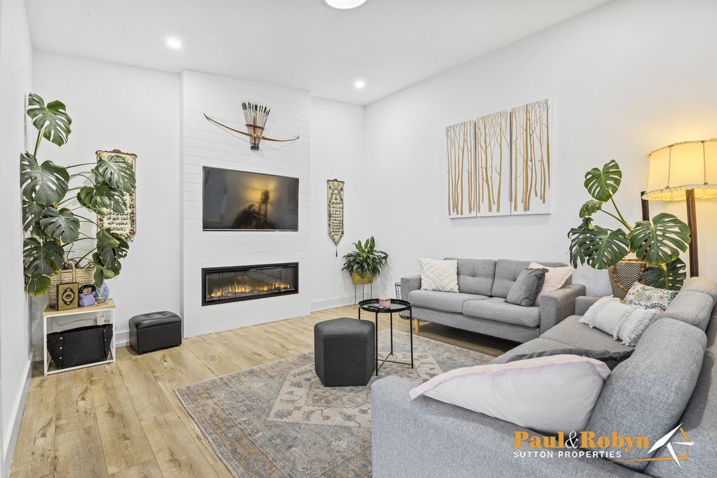 10A Strachan Place, Wanniassa