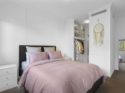 1218 / 397 Christine Avenue, Varsity Lakes
