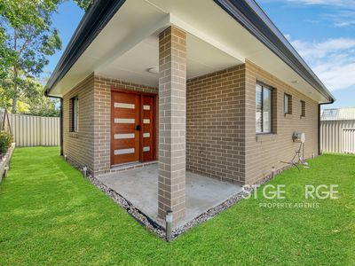 Granny Flat / 15 Hanigan Street, Penshurst
