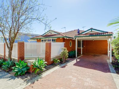 1 / 6 Ramsdale Street, Scarborough