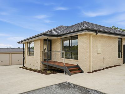 2 / 5 Bond Street, Kings Meadows