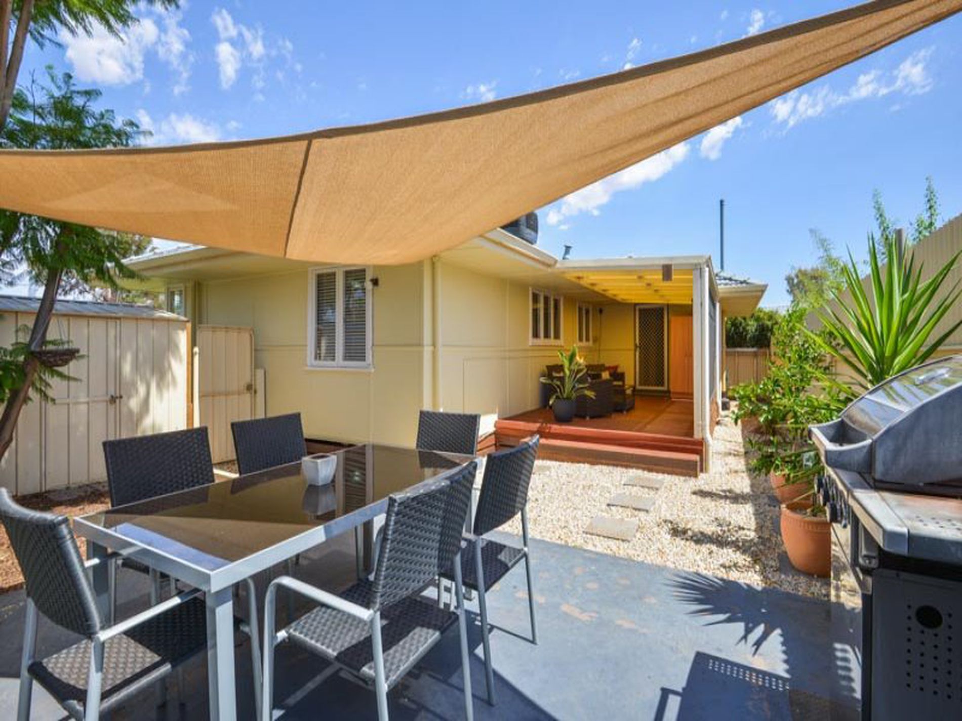 122 Lyall Street, Lamington