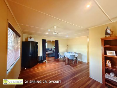 21 Spring Crescent, Dysart