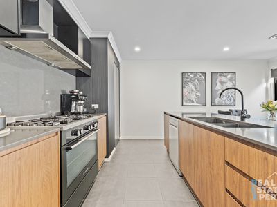 15 Vision Drive, Hampton Park