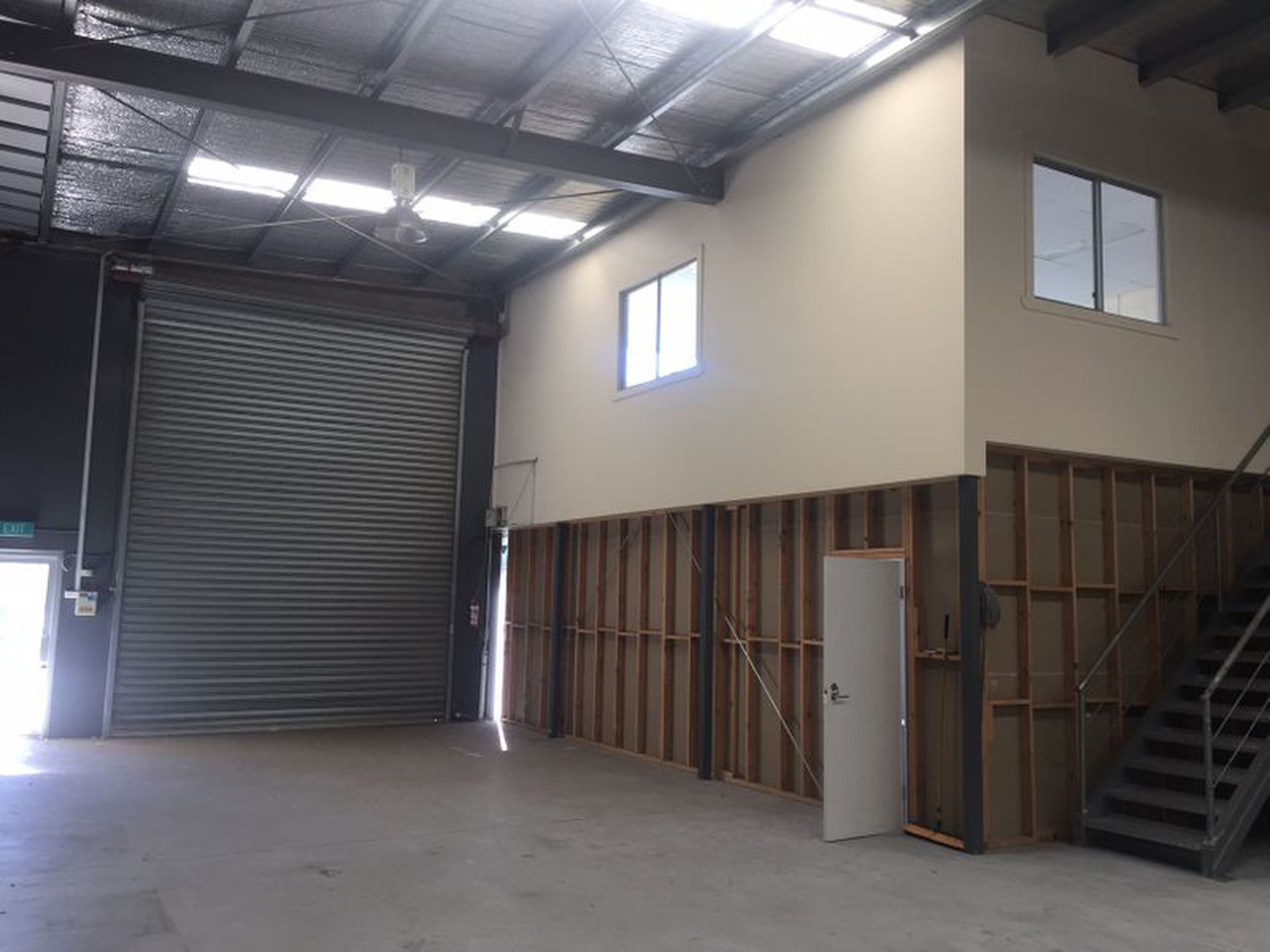 5 / 27 Westside Drive, Laverton North