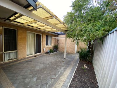 1 / 45 Preston Street, Como