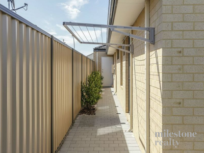 34 Wilderness Way, Aveley