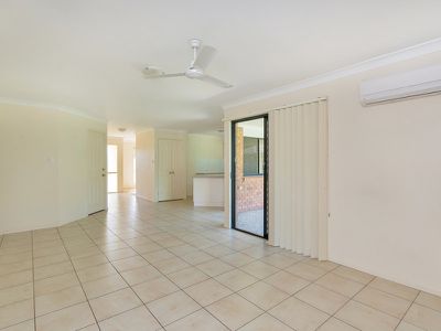 14 Baden Jones Way, North Booval