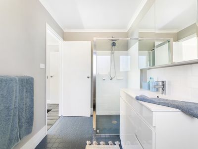 14 Youralla Avenue, Malua Bay