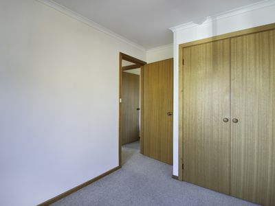 407 Village Drive, Kingston