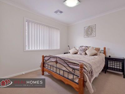 62 Bluestone Drive, Glenmore Park