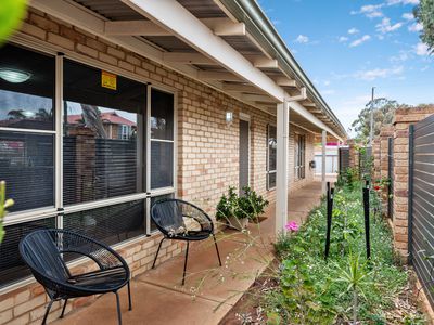 17 Varden Street, Piccadilly