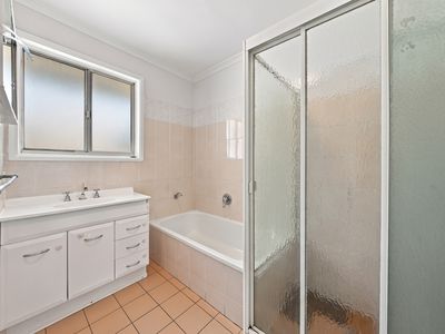 29 Redbank Plains Road, Goodna