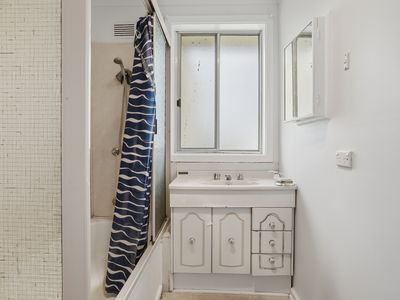 71 Marguerite Street, George Town