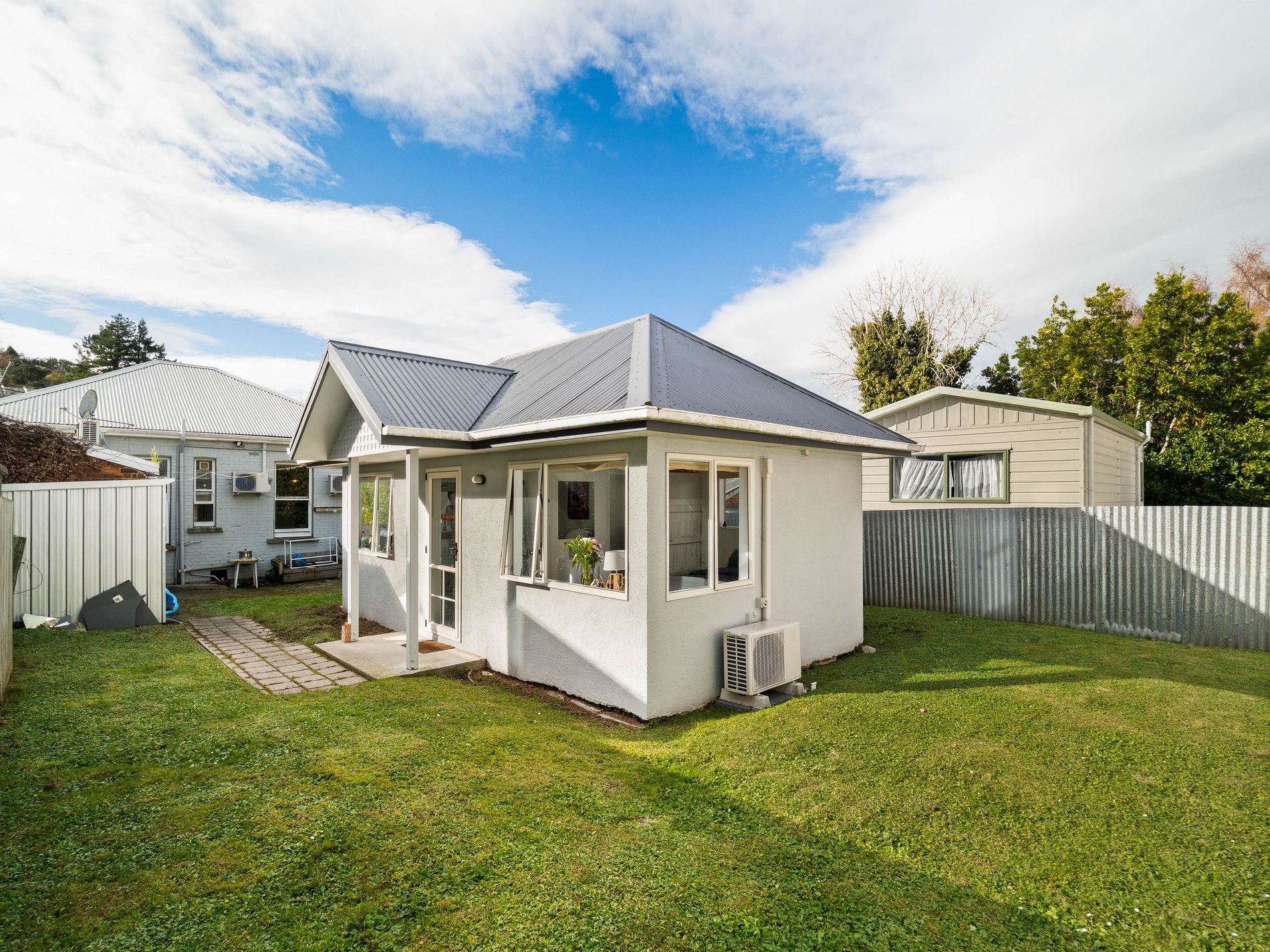 35 Carlyle Street, North East Valley