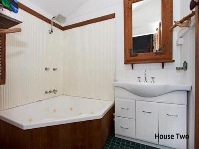 660A Bangalow Road, Talofa