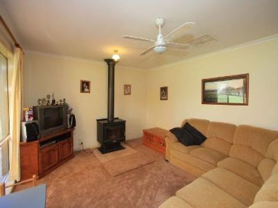 5 Indigo Drive, Barnawartha