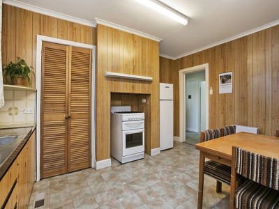 334 Barker Street, Castlemaine