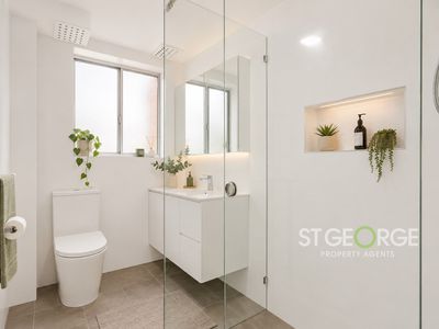 8 / 25 Stoddart Street, Roselands