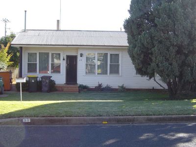 39 Leonard Street, Dubbo