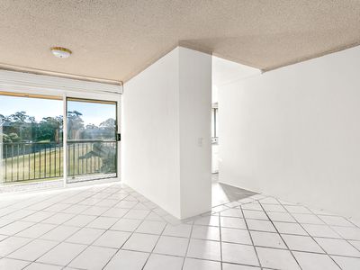 12 / 6 Eyre Street, Warrawong